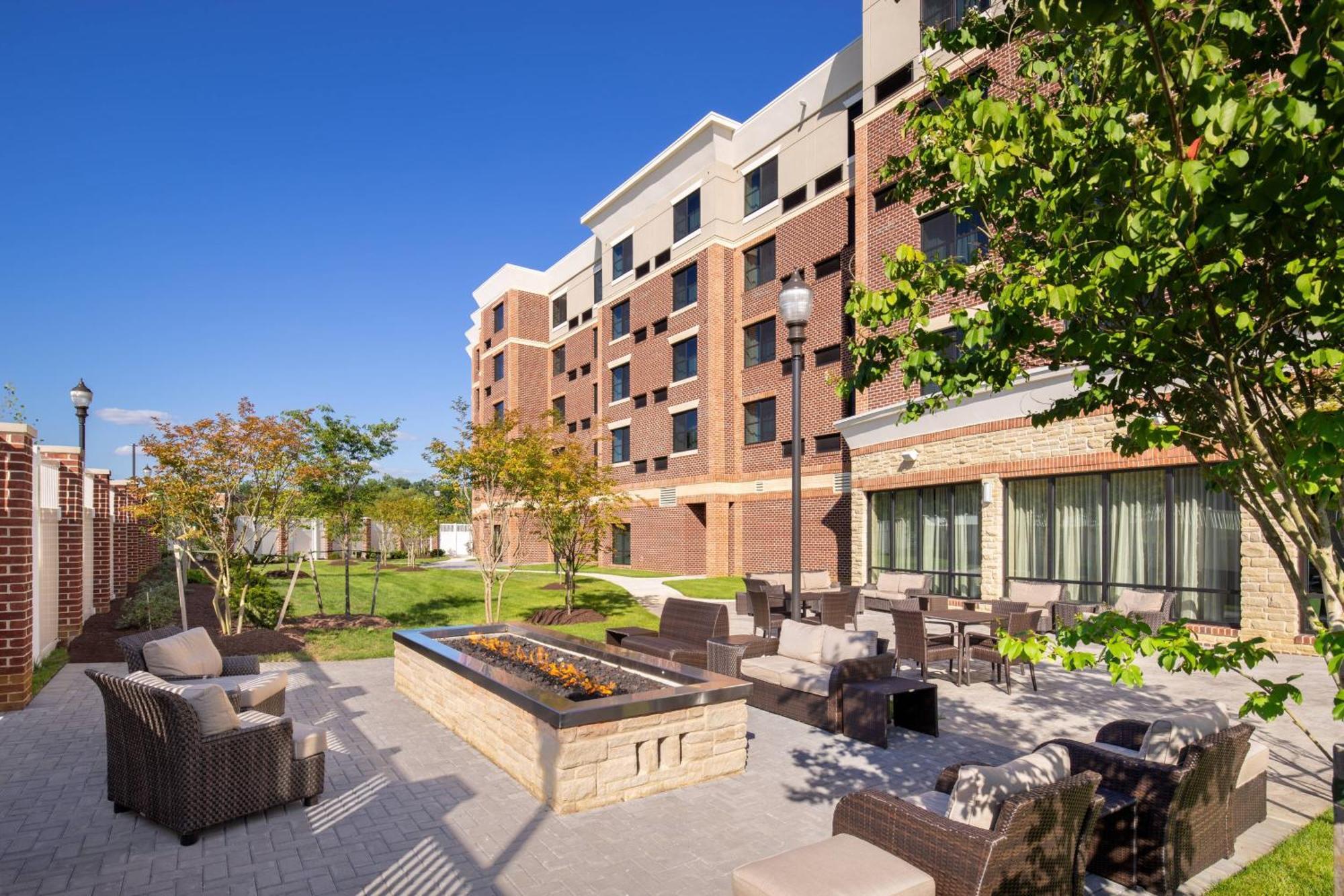 Courtyard By Marriott Bowie Exterior foto